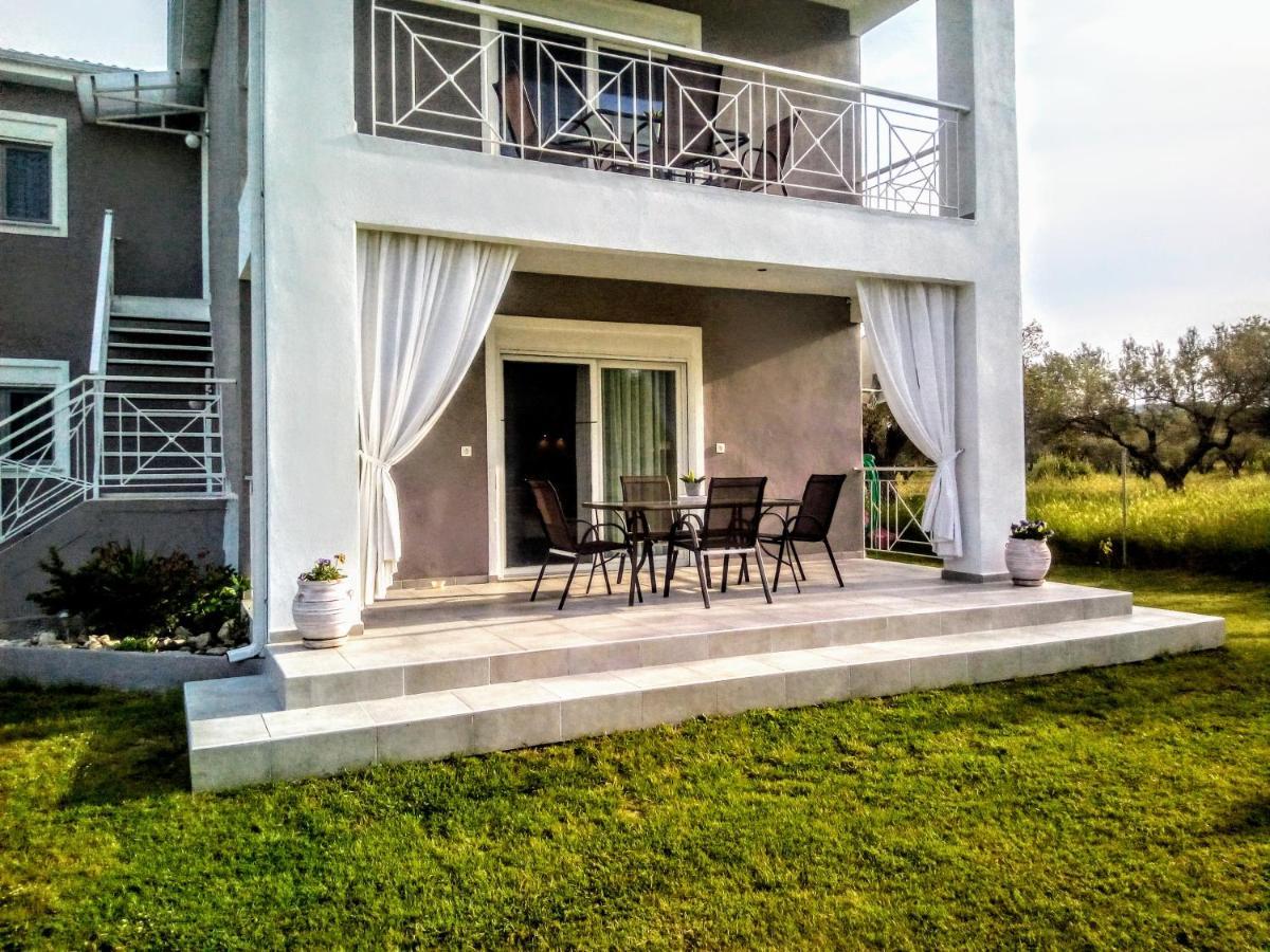 Elegant House Apartment ออร์โมส ปานากีอาส ภายนอก รูปภาพ