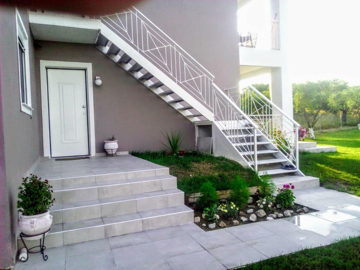 Elegant House Apartment ออร์โมส ปานากีอาส ภายนอก รูปภาพ